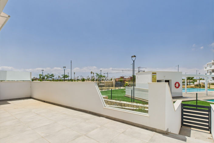 Image No.21-2 Bed Apartment for sale