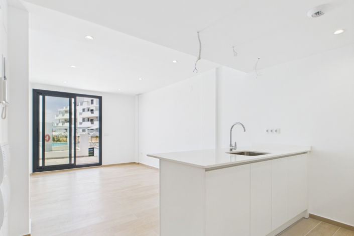 Image No.3-2 Bed Apartment for sale