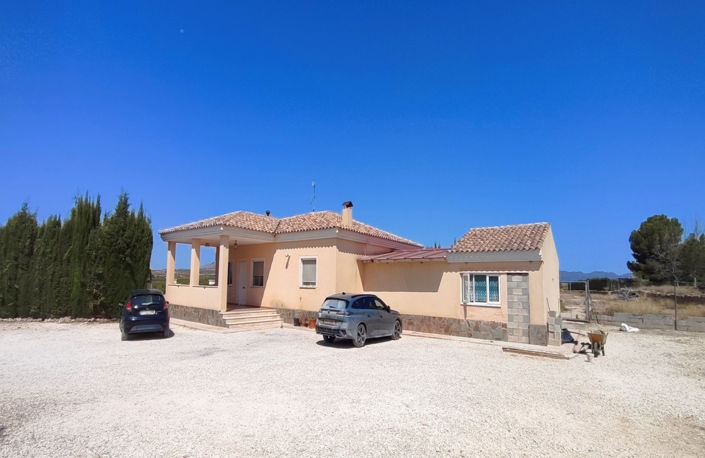 Image No.1-3 Bed Villa for sale