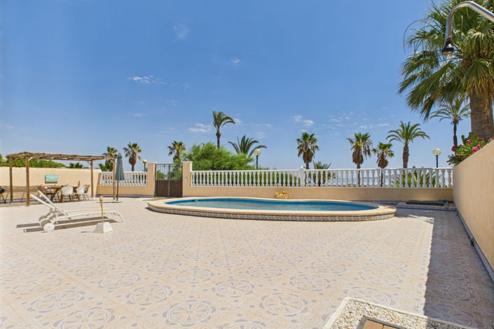 Image No.10-4 Bed Villa for sale