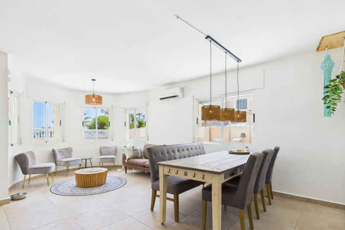 Image No.28-4 Bed Villa for sale