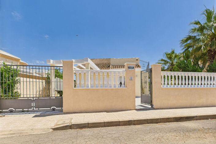 Image No.12-4 Bed Villa for sale