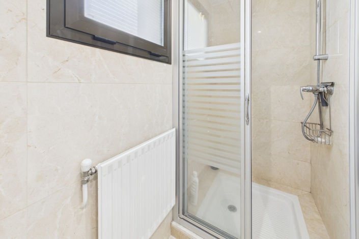 Image No.23-2 Bed Apartment for sale