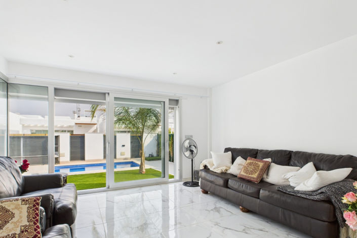 Image No.10-3 Bed Villa for sale