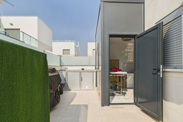 Image No.19-3 Bed Villa for sale