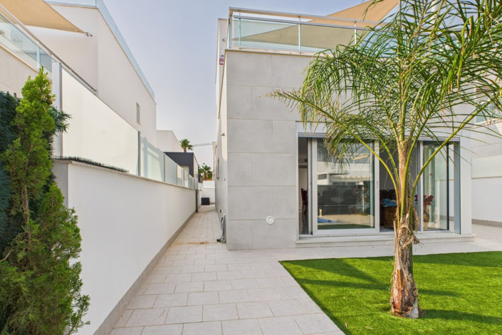 Image No.5-3 Bed Villa for sale