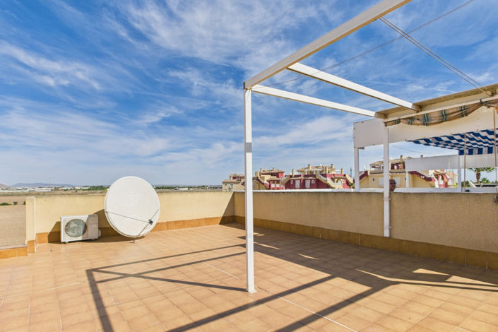 Image No.35-2 Bed Apartment for sale