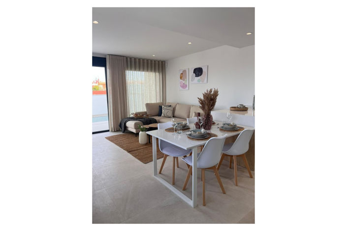 Image No.4-3 Bed Villa for sale