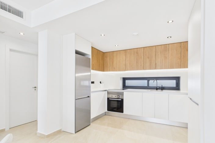 Image No.8-2 Bed Apartment for sale