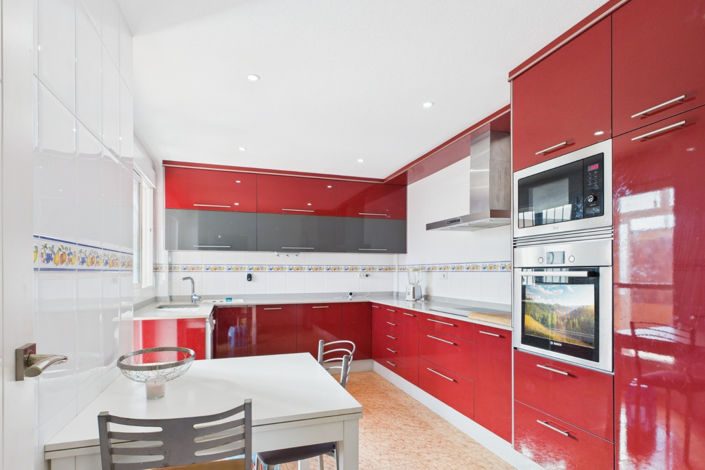 Image No.10-4 Bed Villa for sale