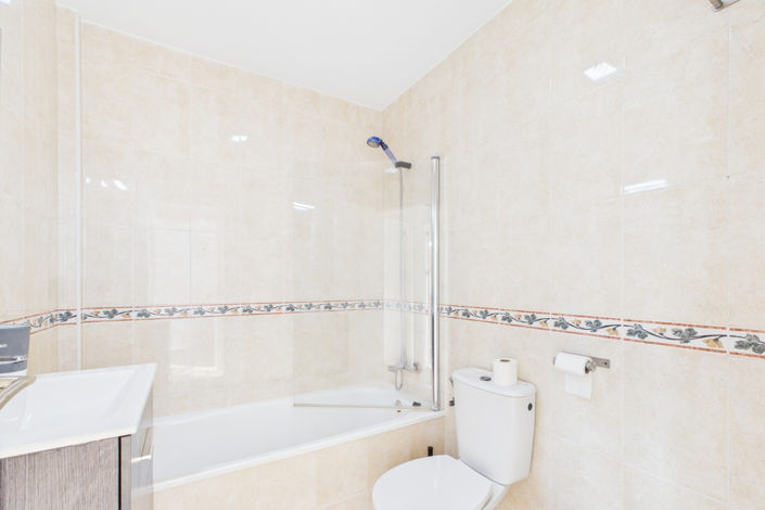 Image No.30-4 Bed Villa for sale