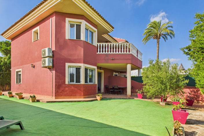 Image No.32-4 Bed Villa for sale