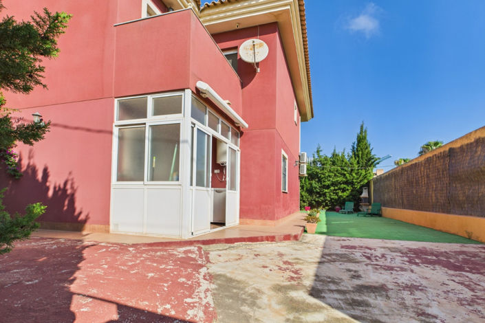 Image No.37-4 Bed Villa for sale