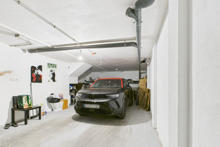 Image No.18-2 Bed Townhouse for sale