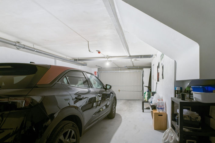 Image No.19-2 Bed Townhouse for sale