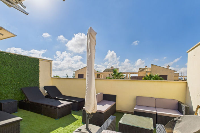 Image No.4-2 Bed Townhouse for sale