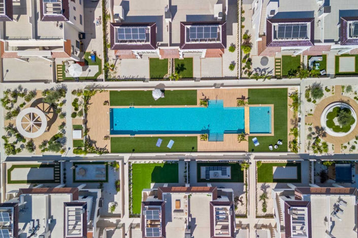 Image No.28-3 Bed Townhouse for sale