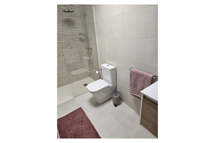 Image No.55-3 Bed Villa for sale