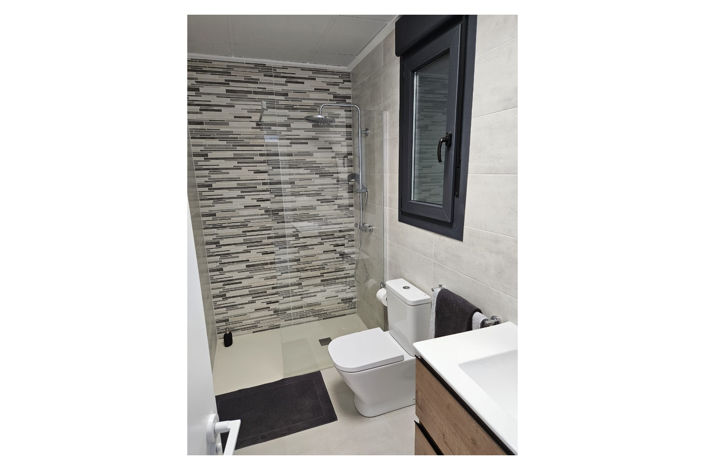 Image No.63-3 Bed Villa for sale