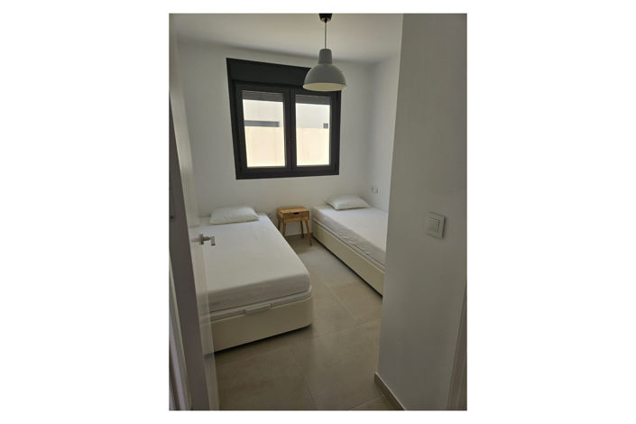 Image No.87-3 Bed Villa for sale