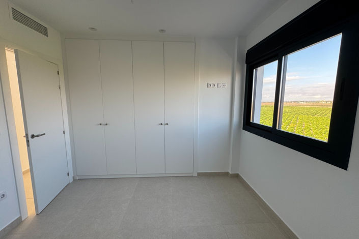 Image No.6-2 Bed Apartment for sale