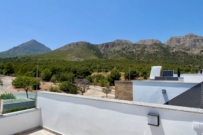 Image No.37-3 Bed Villa for sale