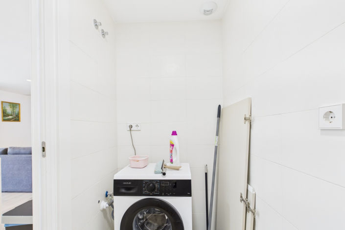 Image No.20-2 Bed Apartment for sale