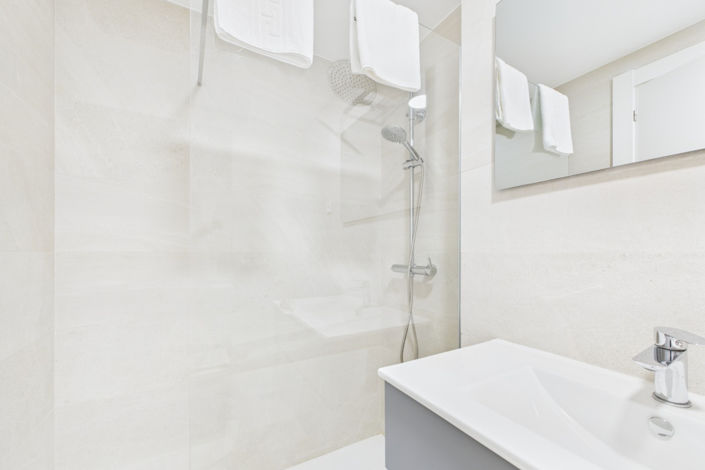 Image No.25-2 Bed Apartment for sale