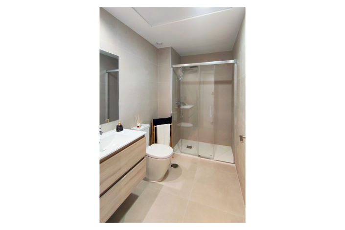 Image No.4-3 Bed Townhouse for sale