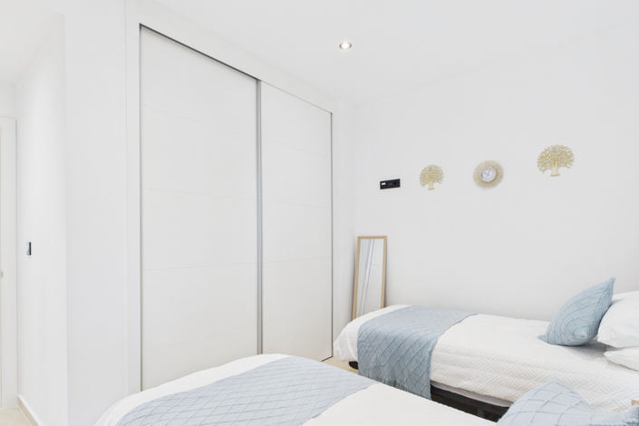 Image No.26-2 Bed Apartment for sale