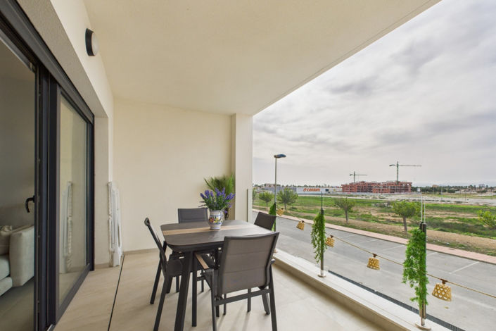 Image No.39-2 Bed Apartment for sale