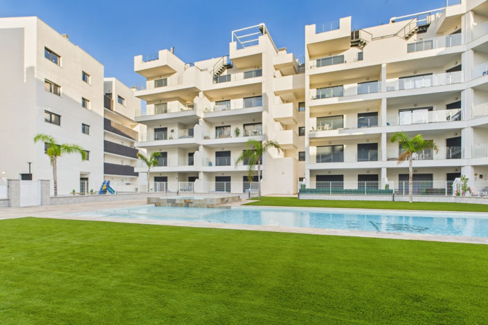 Image No.45-2 Bed Apartment for sale