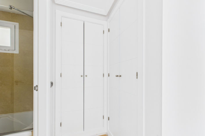 Image No.24-1 Bed Apartment for sale