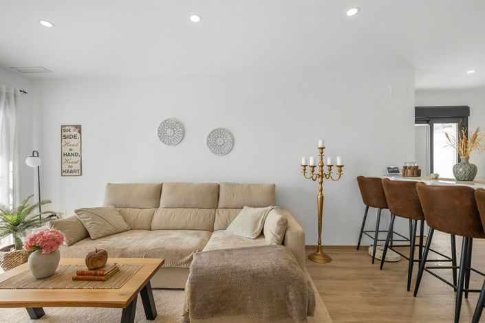 Image No.10-2 Bed Apartment for sale