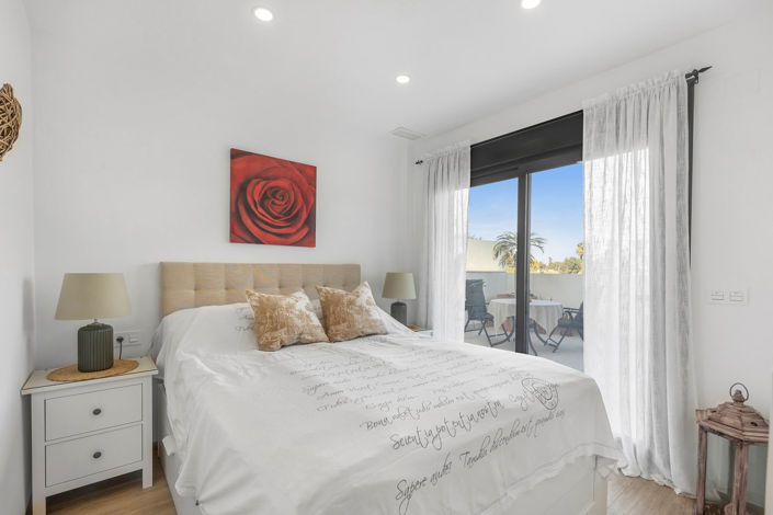 Image No.19-2 Bed Apartment for sale