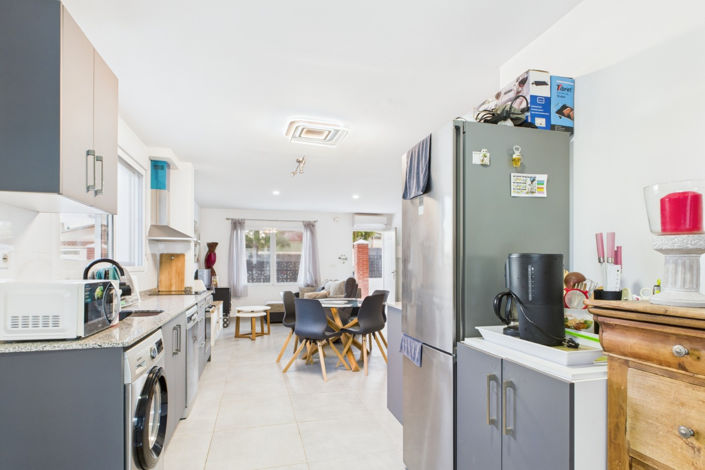 Image No.10-2 Bed Villa for sale