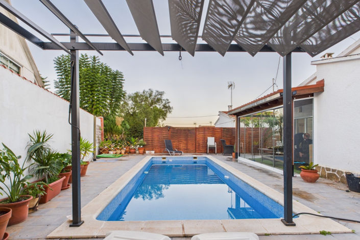 Image No.8-2 Bed Villa for sale