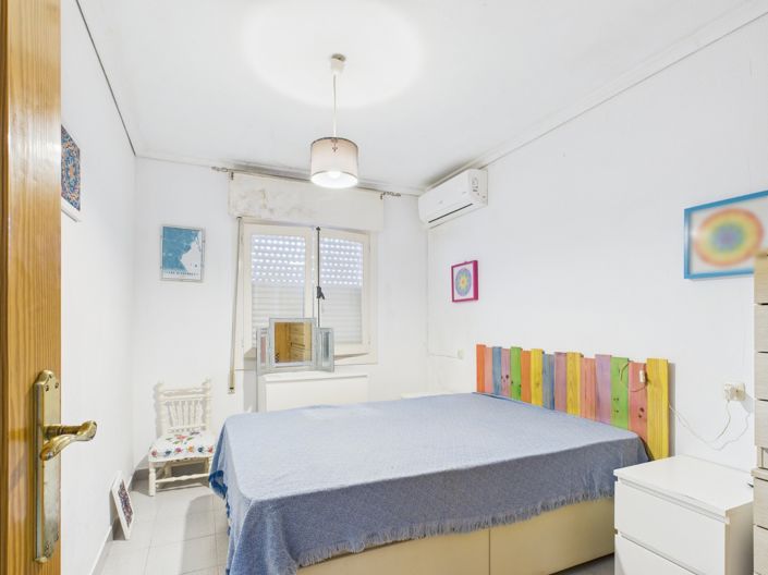 Image No.10-1 Bed Bungalow for sale