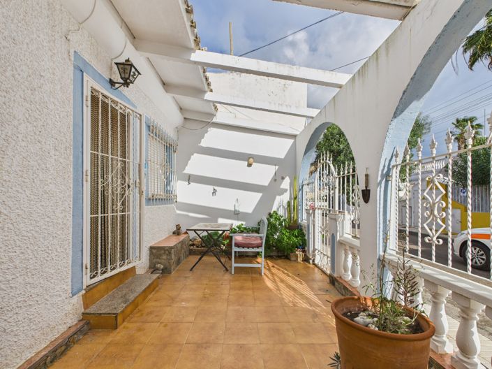 Image No.2-1 Bed Bungalow for sale