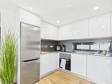 o1ira44pli1hqd1uflef92mqk9j2m