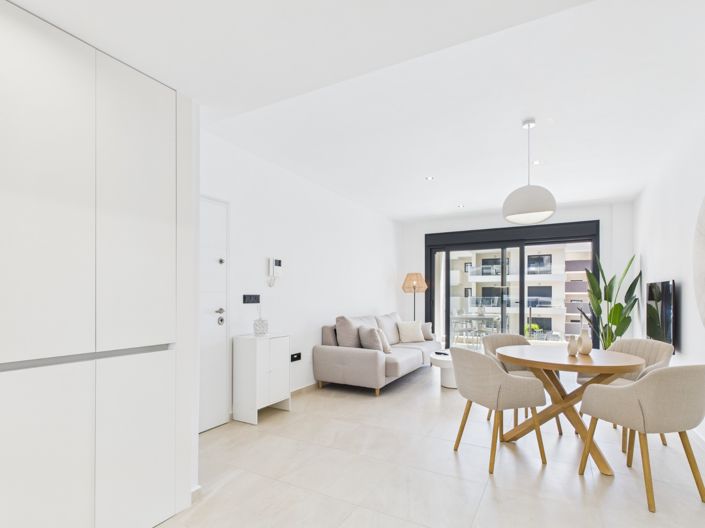 Image No.12-2 Bed Apartment for sale