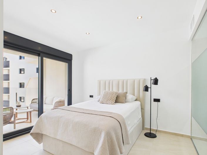 Image No.22-2 Bed Apartment for sale