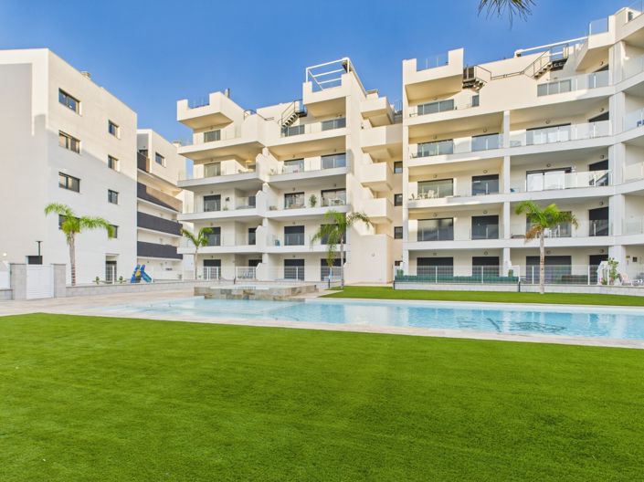 Image No.43-2 Bed Apartment for sale