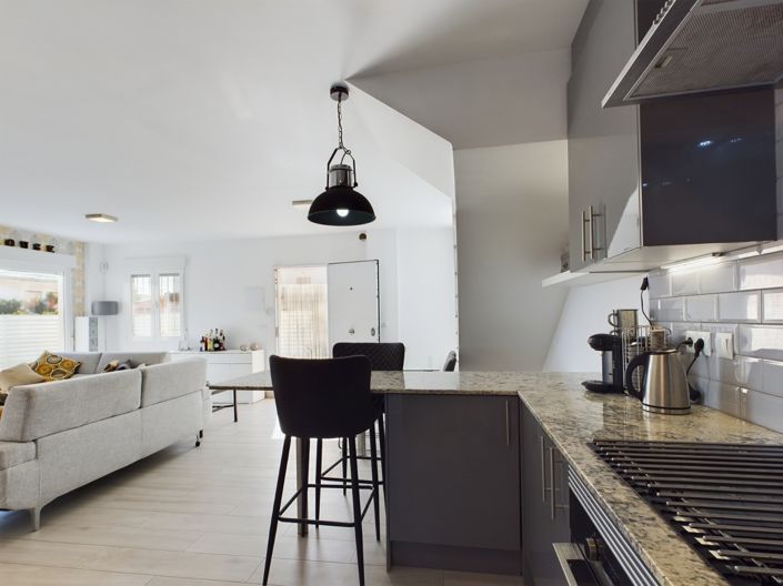 Image No.31-3 Bed Villa for sale