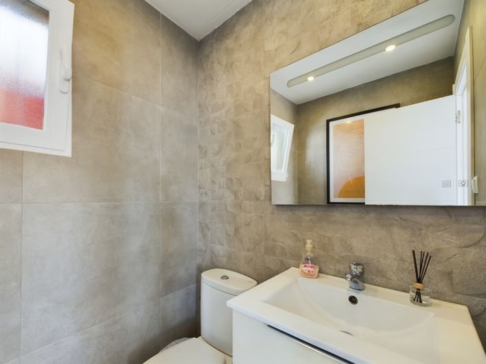 Image No.34-3 Bed Villa for sale