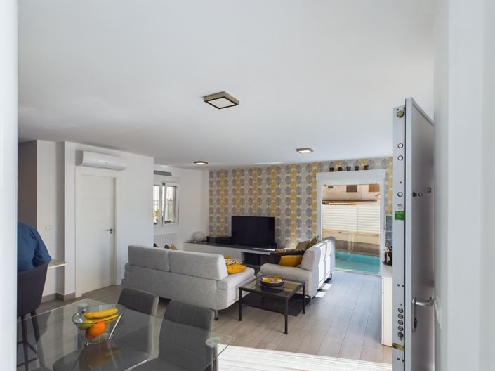 Image No.36-3 Bed Villa for sale