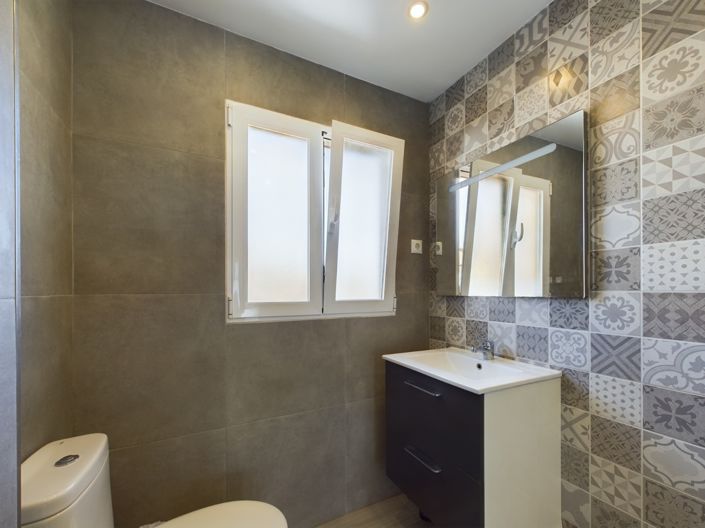 Image No.45-3 Bed Villa for sale