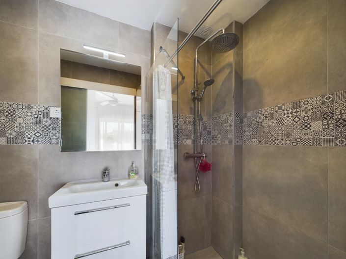 Image No.56-3 Bed Villa for sale