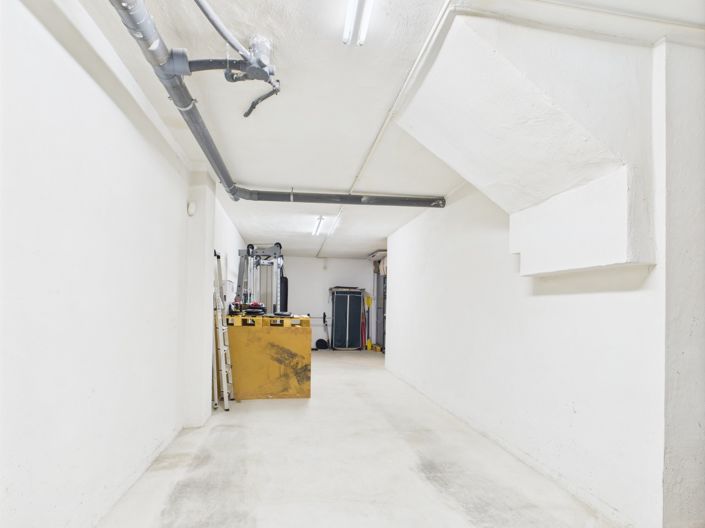 Image No.15-3 Bed Townhouse for sale