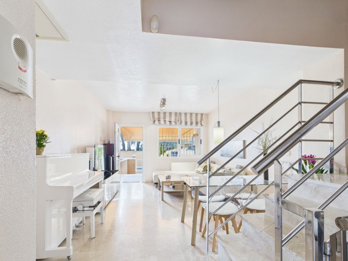 Image No.34-3 Bed Townhouse for sale